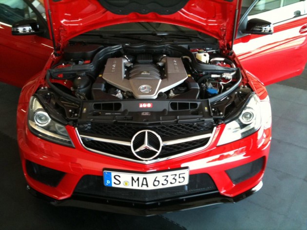 Mercedes-Benz-C63-AMF-Coupe-Black-4-630x472.jpg