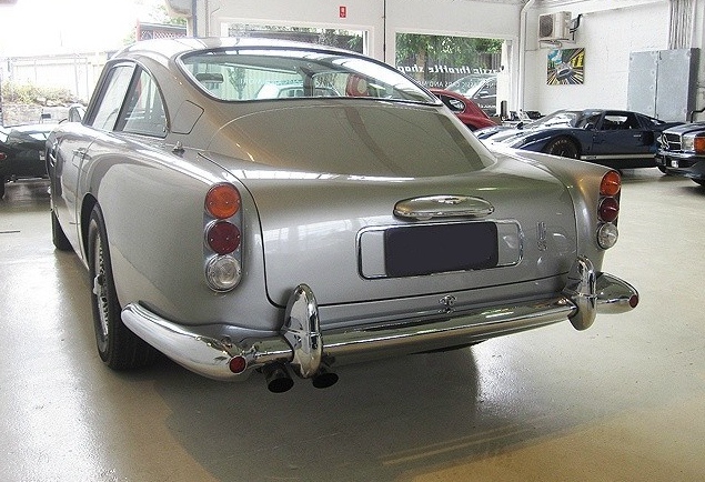 1964-Aston-Martin-DB5-for-sale-side-rear.jpg