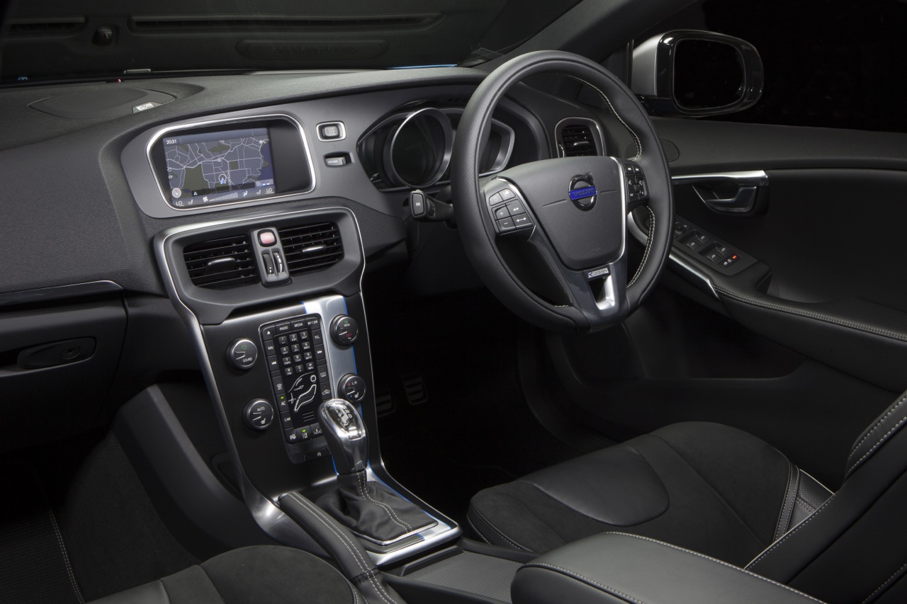 2013 Volvo V40 T5 R Design Interior 