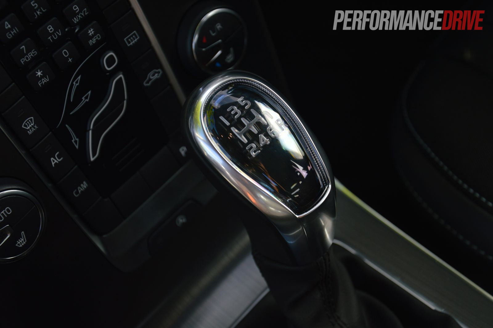 2013 Volvo V40 D4 manual transmission