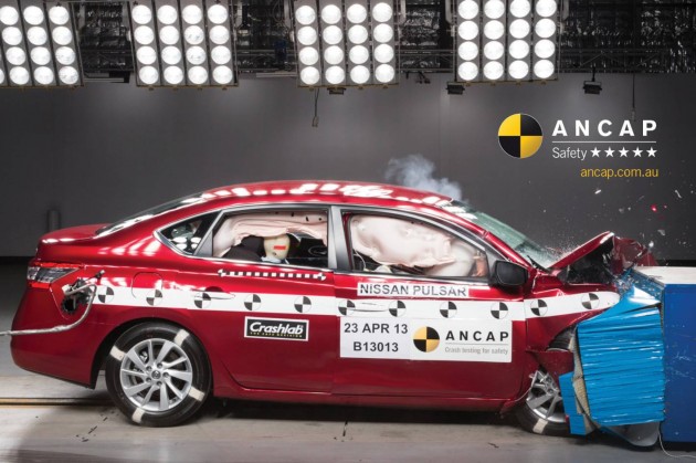 2013 Nissan Pulsar ANCAP crash test