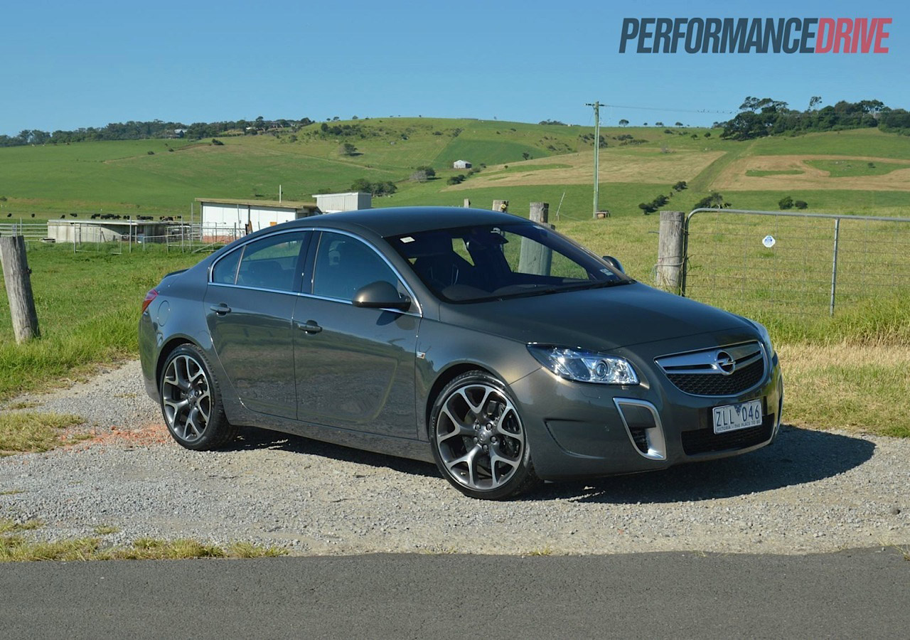2013 Opel Insignia review (video) - PerformanceDrive