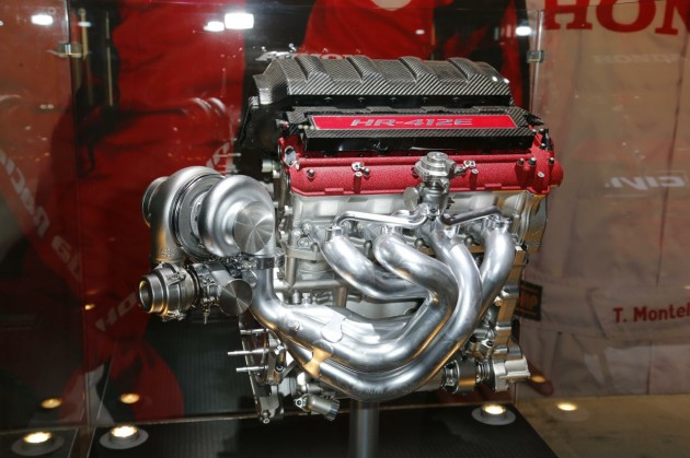 Honda-Civic-HR-412E-1.6-turbo-engine