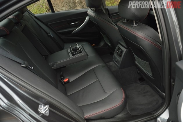 2014 BMW 328i Sport Line-rear seats