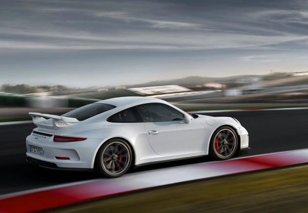 2014 Porsche 911 GT3-white