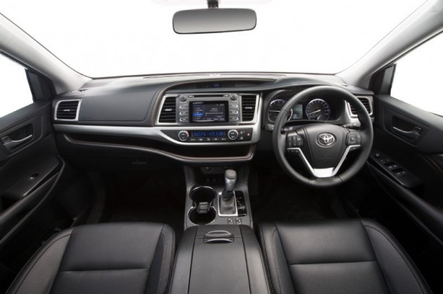 2014 Toyota Kluger Gxl Interior