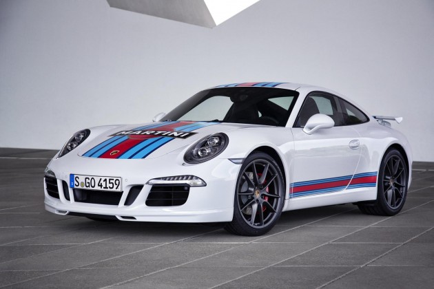 Porsche 911 Martini Racing Edition-white