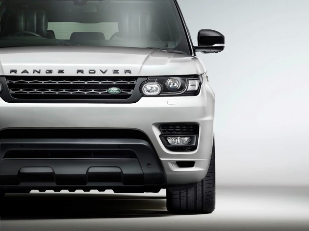 Range Rover Sport Stealth Pack exterior