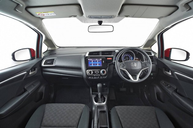 2015 Honda Jazz VTi-interior