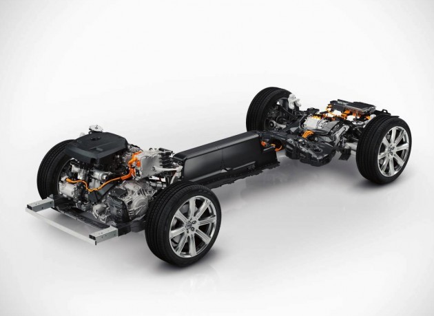 2015 Volvo XC90 T8 electric plug-in hybrid