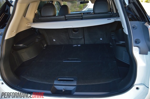 2014 Nissan X-Trail ST-L-cargo space