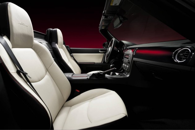 Mazda MX-5 25th Anniversary edition-interior