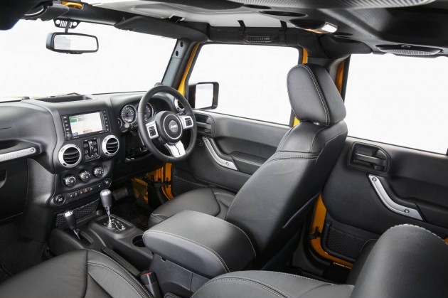 2014 Jeep Wrangler Rubicon X-interior