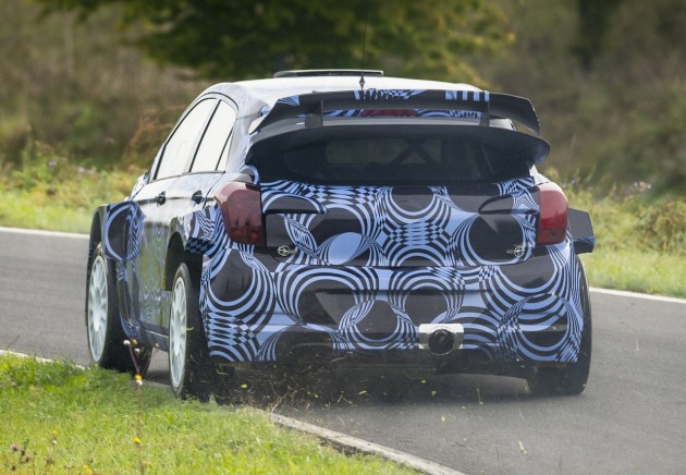 2015 Hyundai i20 WRC testing
