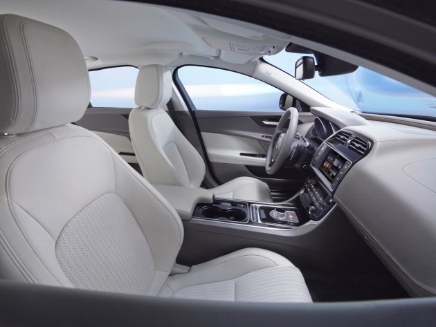 Jaguar XE Portfolio-front seats