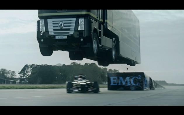 Lotus Renault F1 truck jump