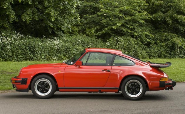 1984 Porsche 911 of James May-red