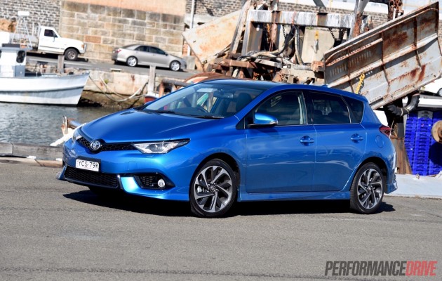 toyota corolla ascent sport hatch review #4