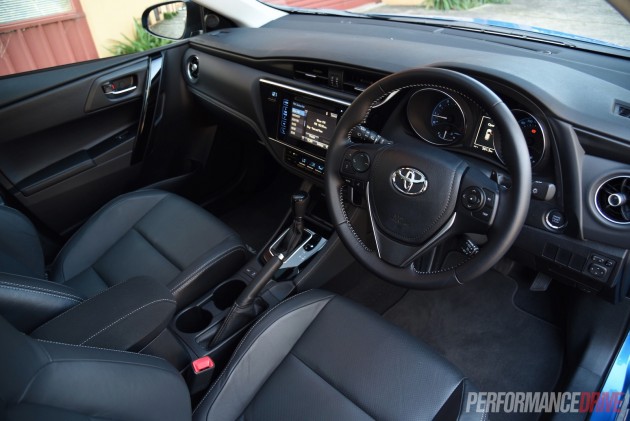 2015 Toyota Corolla ZR-interior