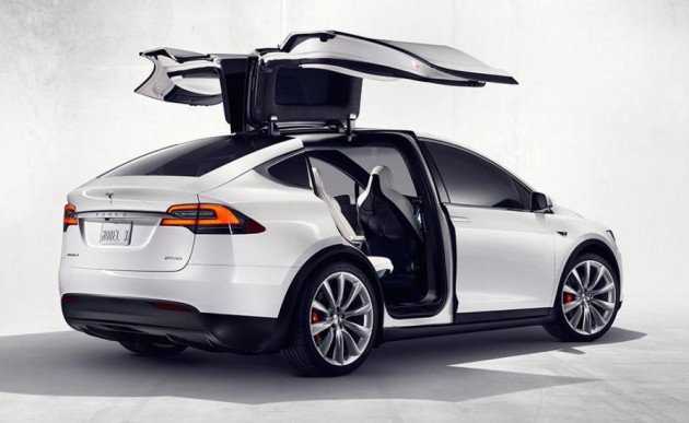 Tesla Model X-rear doors
