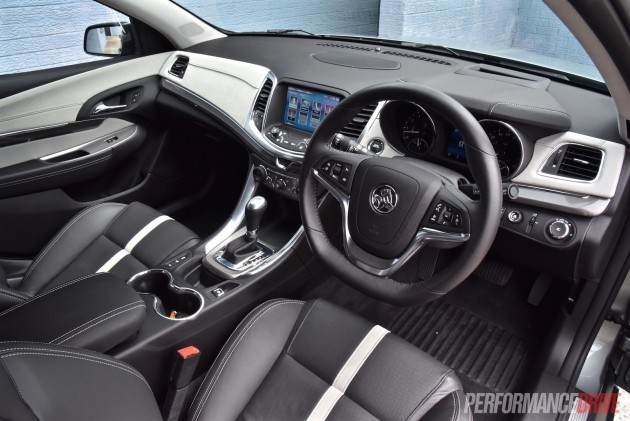 2016 Holden Calais V-interior