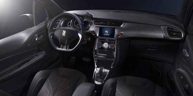 2016 Citroen DS 3-interior