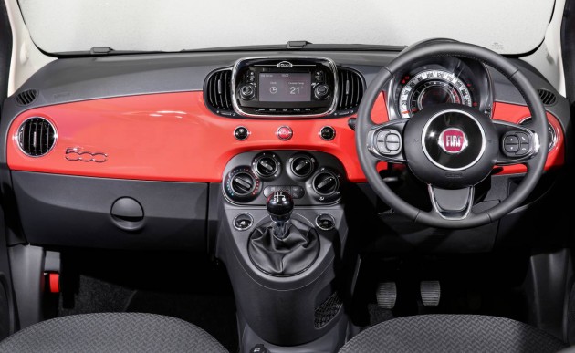 2016 Fiat 500-interior