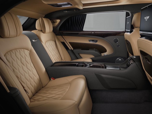 2017 Bentley Mulsanne Extended Wheelbase-rear seats