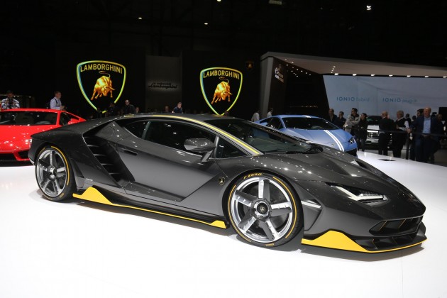 2016 Geneva Motor Show-Lamborghini Centenario