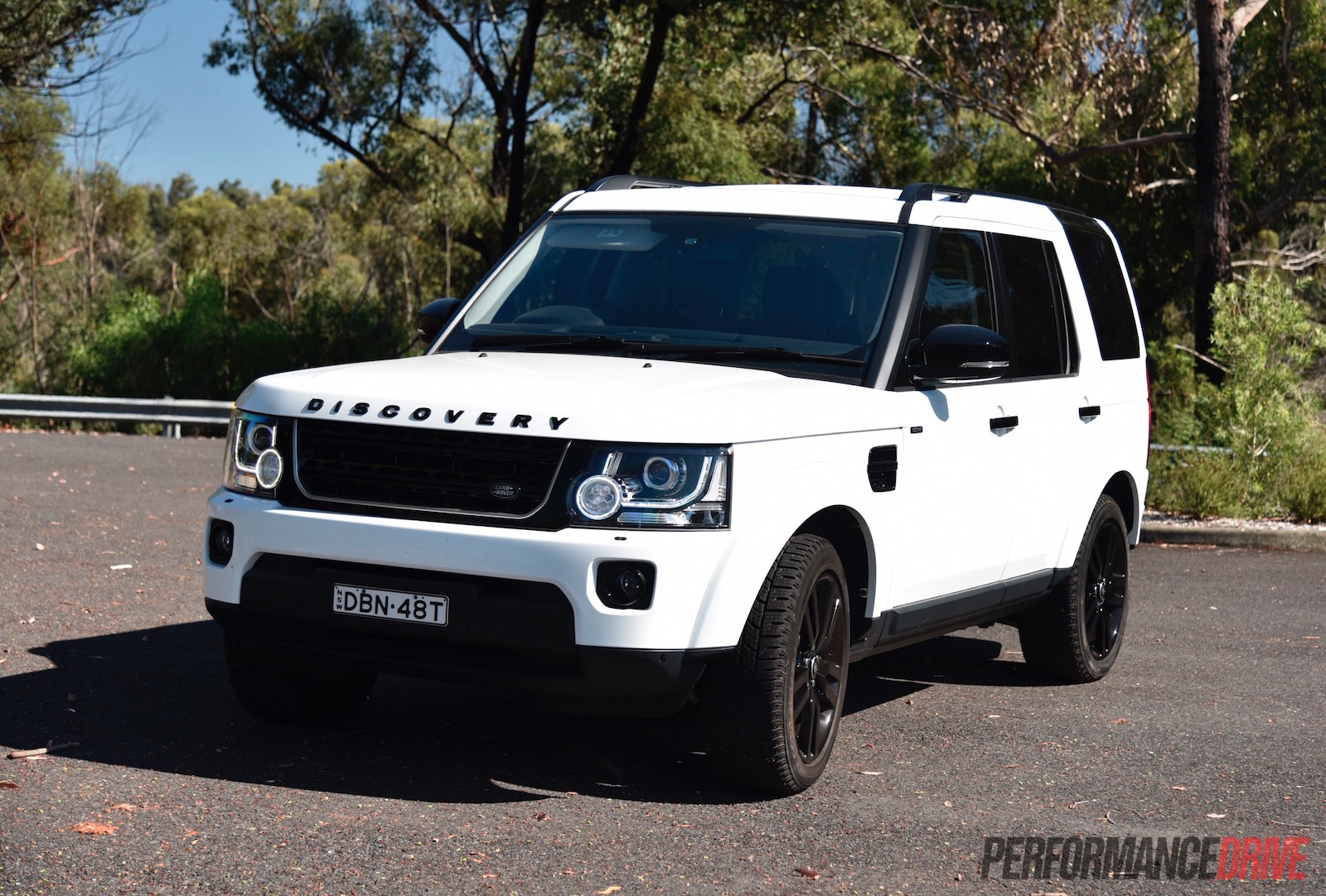2016 Land Rover Discovery SDV6 HSE review (video) – PerformanceDrive