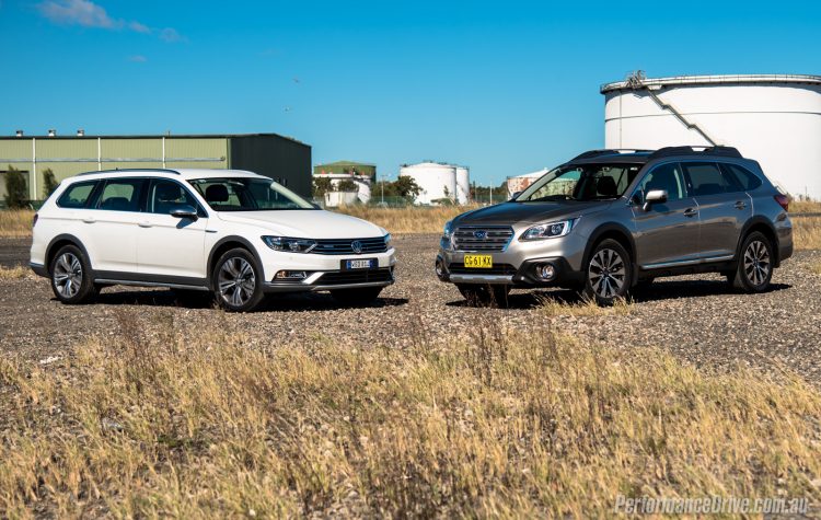 2016 Subaru Outback vs Volkswagen Passat Alltrack-6
