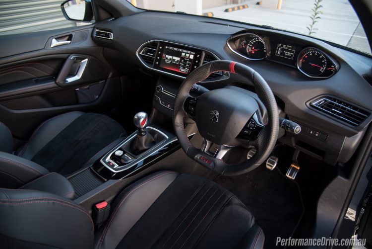 2016 Peugeot 308 GTi 250-interior