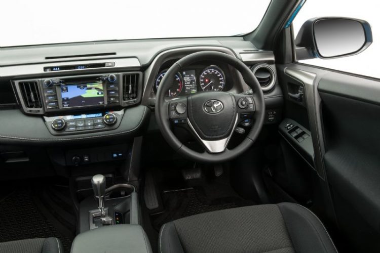 2016 Toyota RAV4 GXL-interior