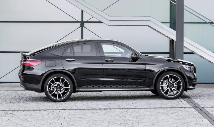 Mercedes-AMG GLC 43 Coupe-side