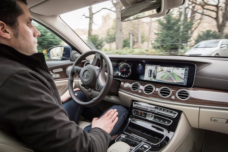 Mercedes-Benz E-Class autonomated steering