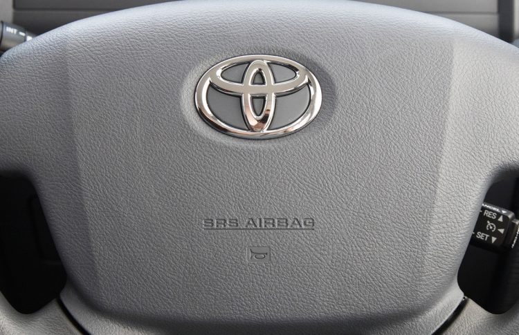 Toyota airbag