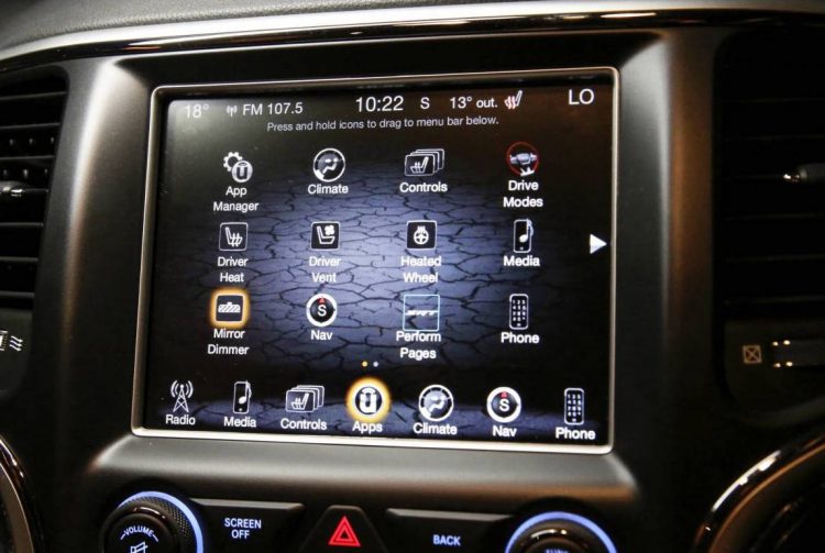 jeep-uconnect-screen