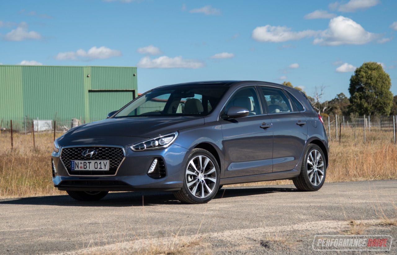 2018 Hyundai i30 Premium diesel review (video