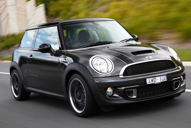 2011 MINI Cooper S review | PerformanceDrive