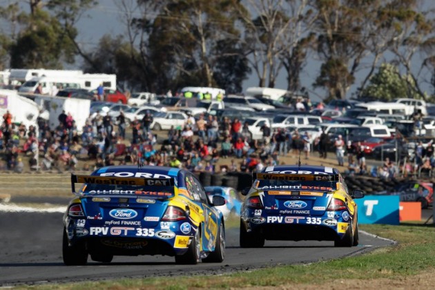 v8 supercars racing reference