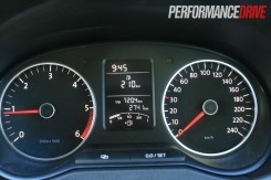 2012 Volkswagen Amarok Trendline review - PerformanceDrive