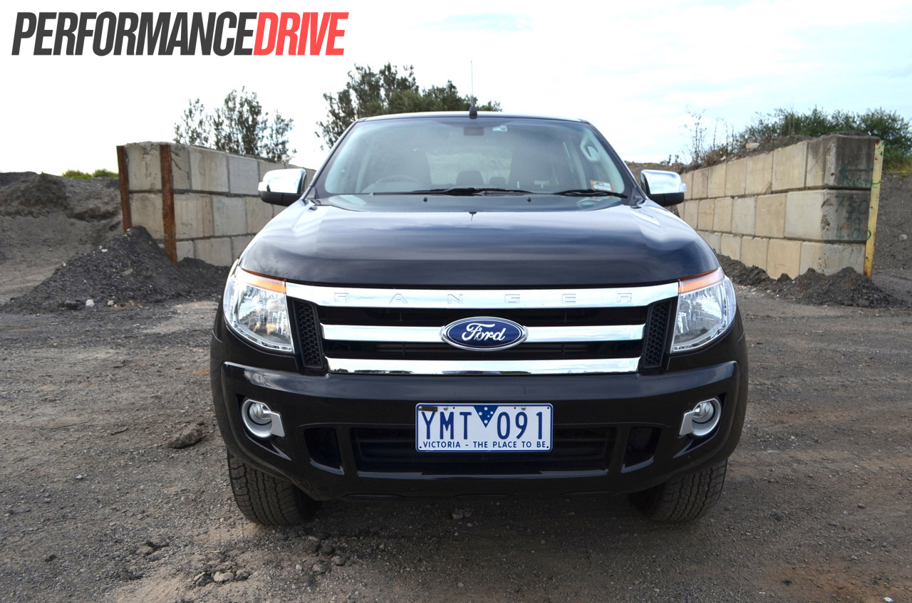 BACHE PLATE NOIRE FORD RANGER DOUBLE CAB 2012+ WILDTRACK