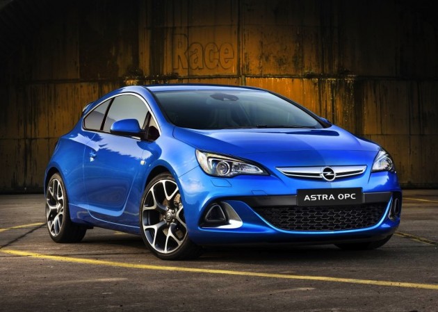 Opel astra gtc opc