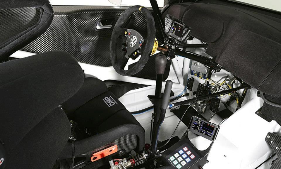 Volkswagen-Polo-WRC-car-interior-2.jpg