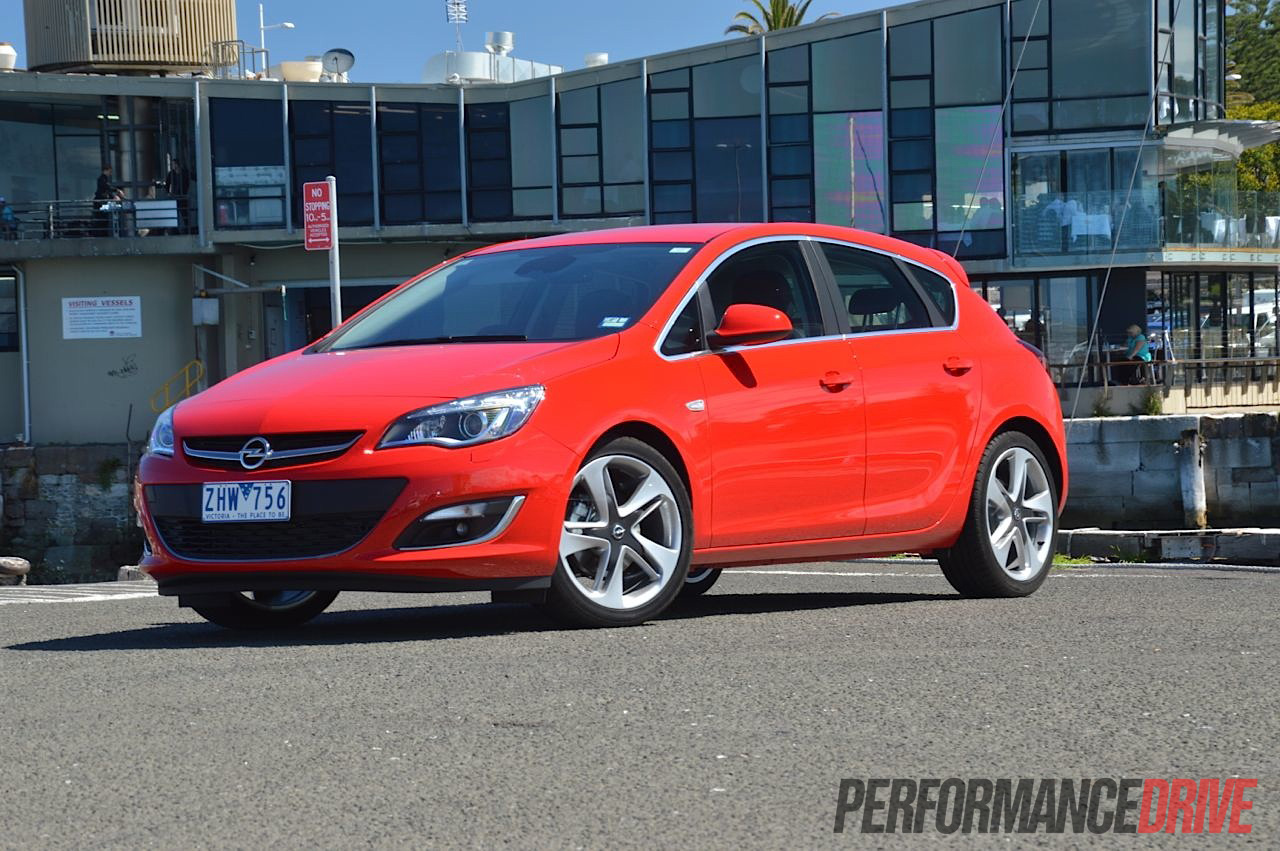 2012 Opel Astra Sport review (video)