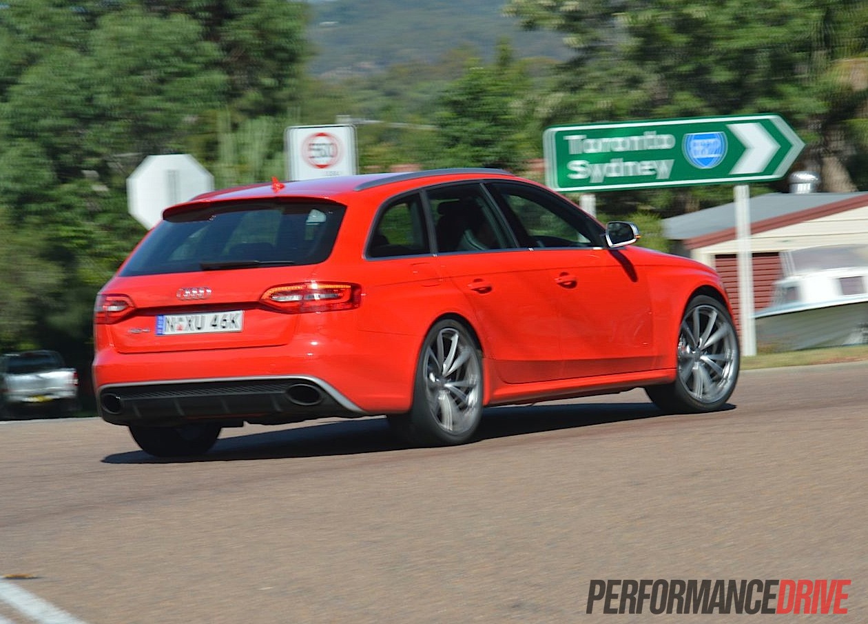 2013 Audi RS 4 Avant review – quick spin (video)