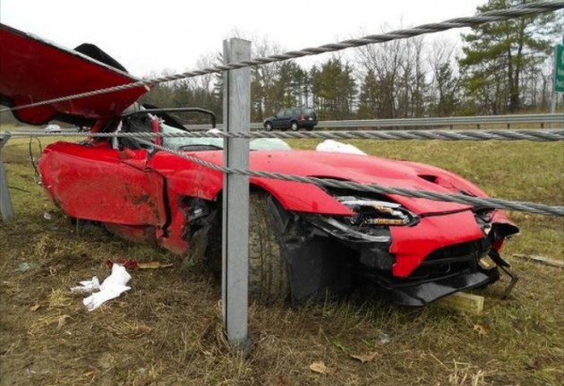 2013 SRT Viper crash