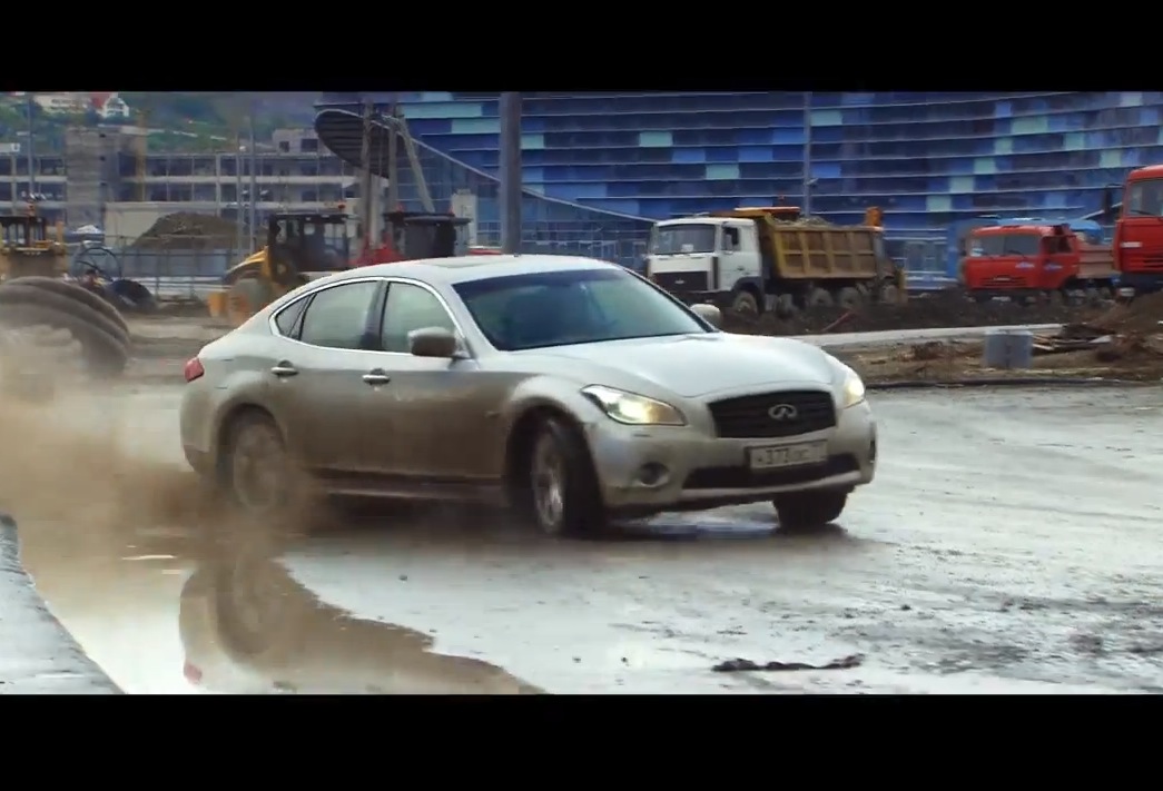 Video: Vettel and Coulthard drive unfinished Russian F1 circuit