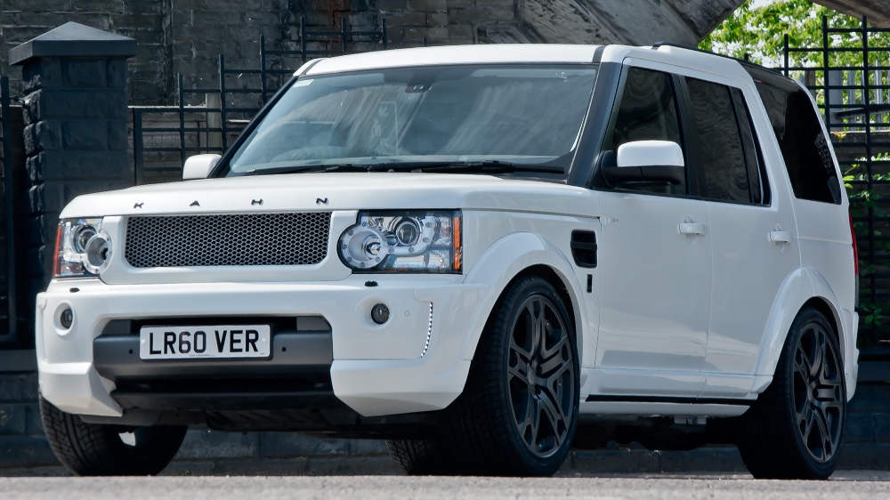 Kahn Design Land Rover Discovery 4 ‘RS300’ styling package