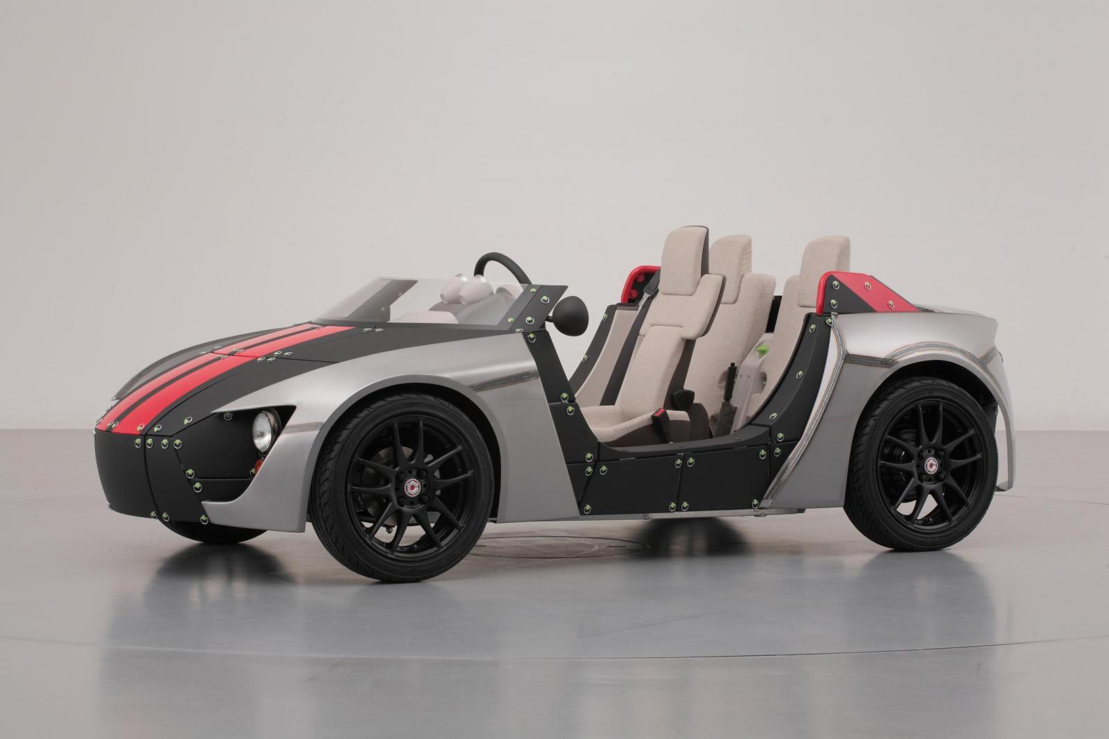 Toyota Camatte57s concept; a sports car for the whole family